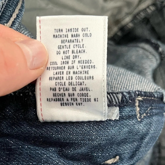 Guess/ Jean shorts/ Distressed/  Size US 29 - Picture 7 of 11